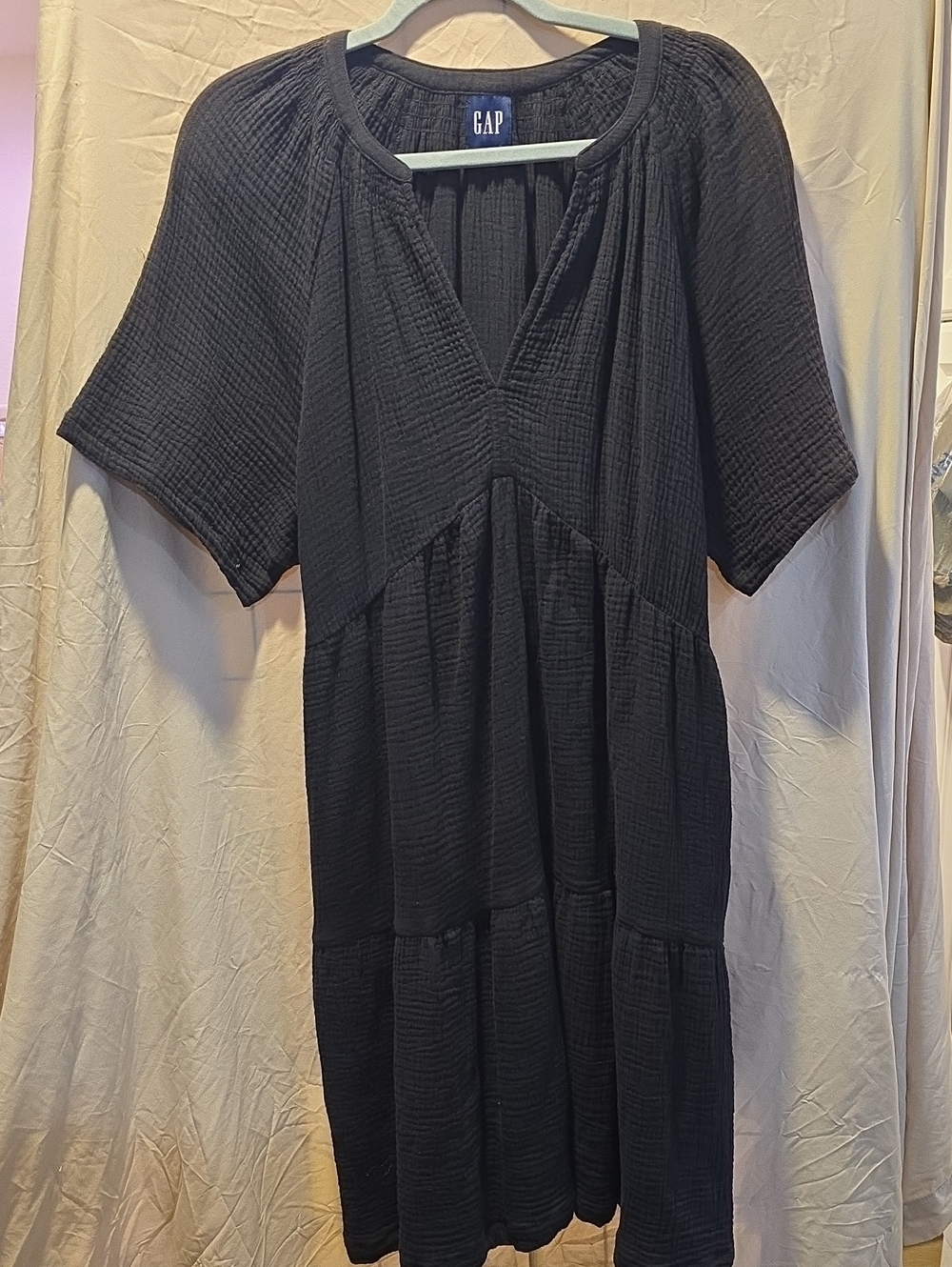 GAP Black Tiered V-Neck Midi Dress